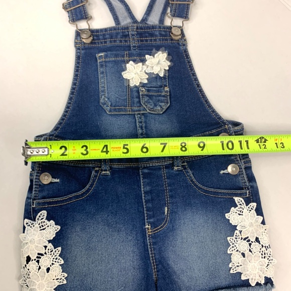 Girls/Toddler WONDER NATION 4T shortalls boho white floral/lace denim overalls - Picture 12 of 14